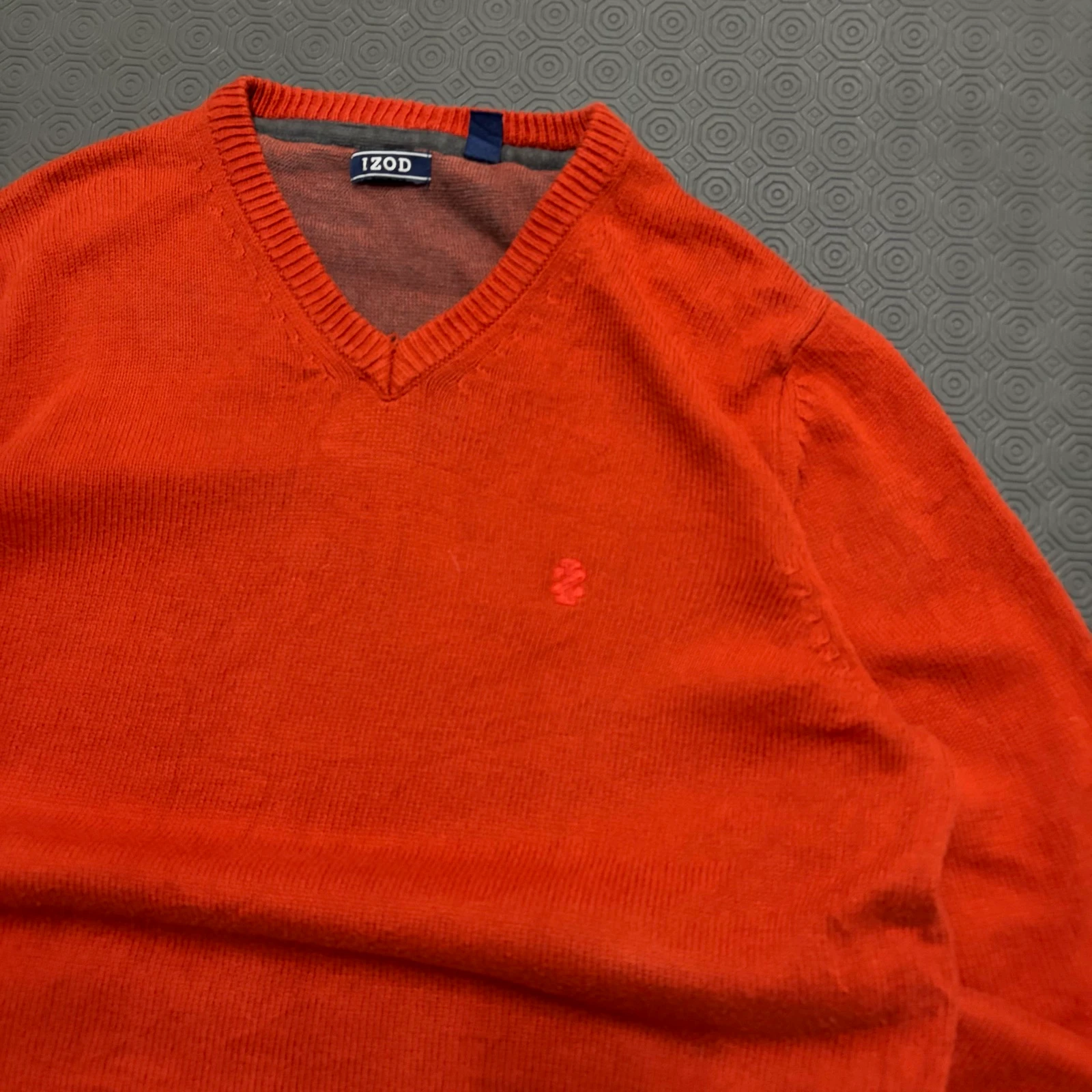 IZOD Knitwear Orange V-Neck Sweater Size M – photo 2